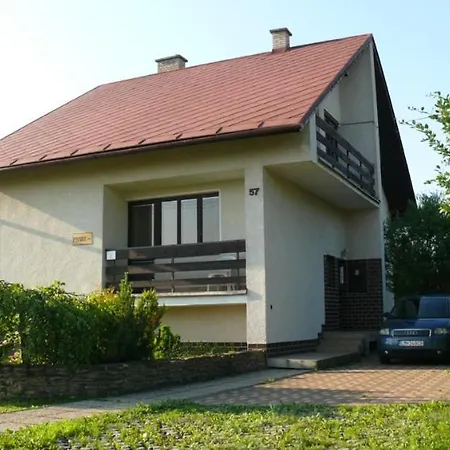 Weekend Apartment *