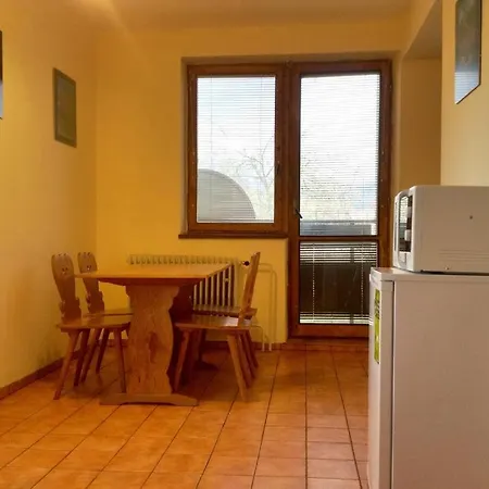 Weekend Apartment *
